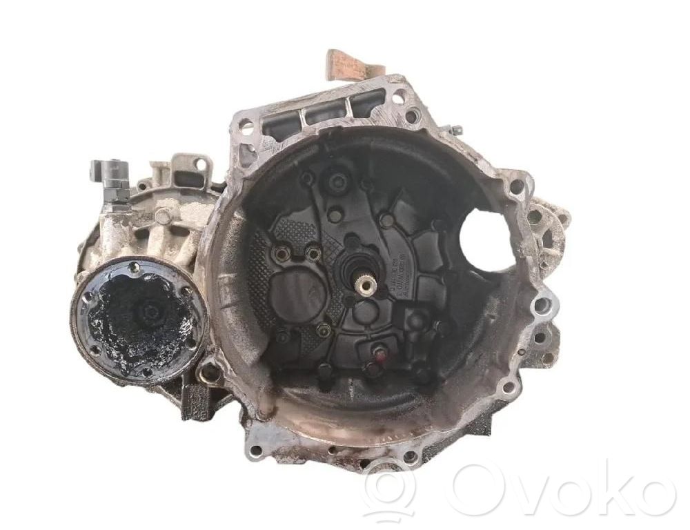 Manualna 5-biegowa skrzynia biegów   02J300044KX,DEAAHF