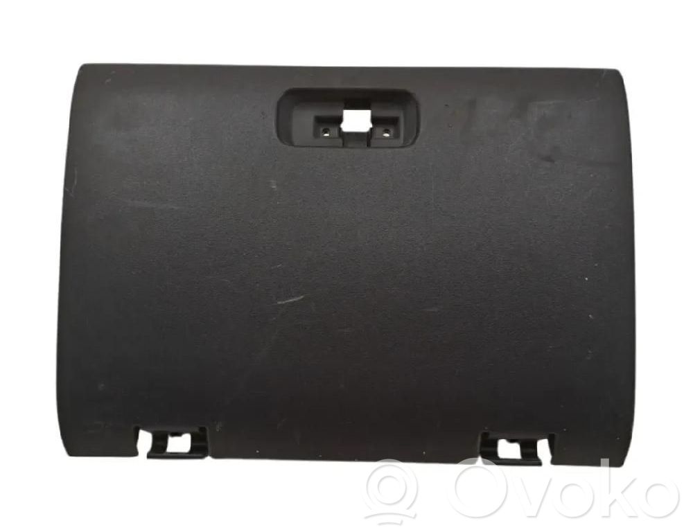 Mitsubishi Pajero Compartimiento/consola central del panel 