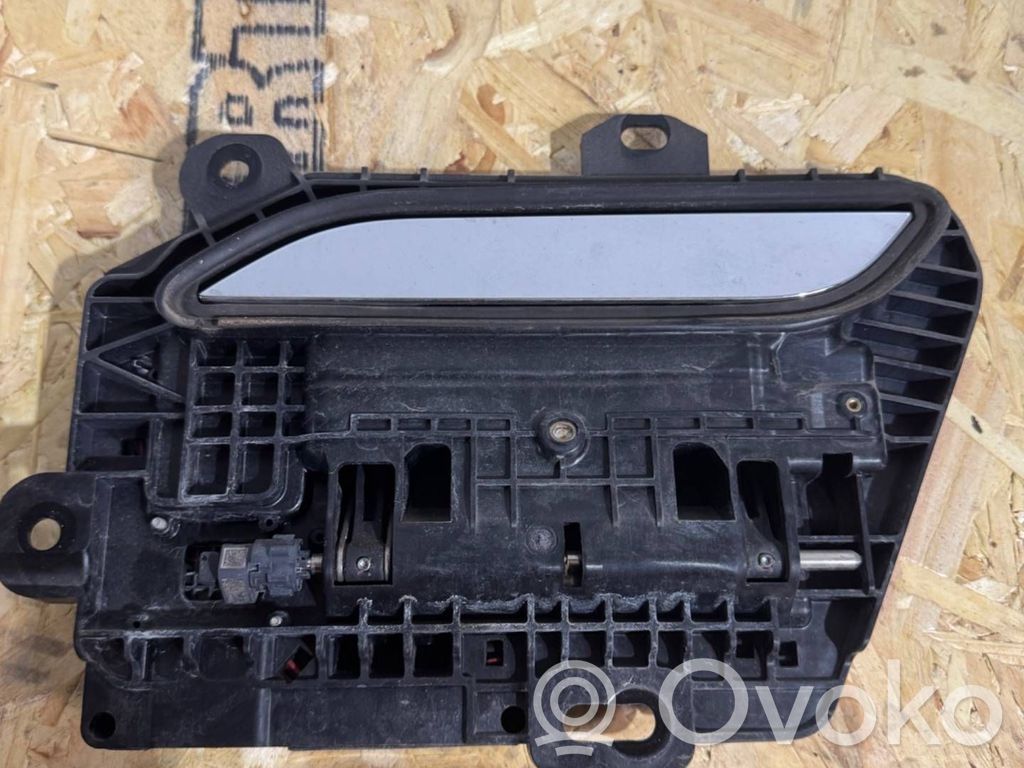 Tesla Model S Klamka zewnętrzna drzwi przednich 