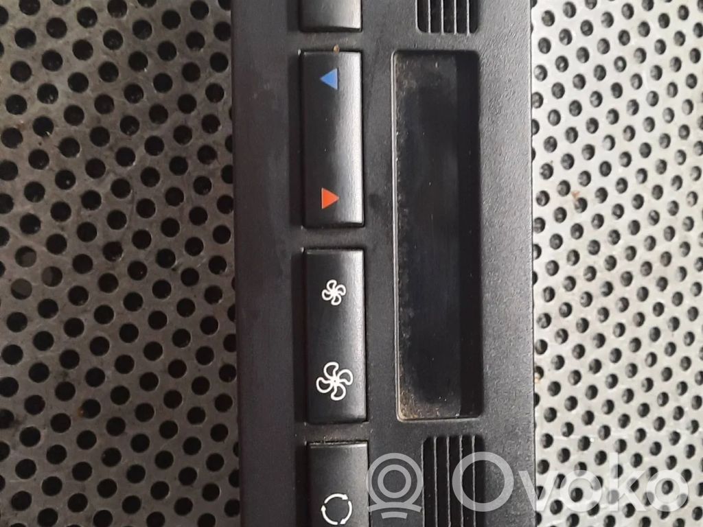 BMW 3 E36 Panel klimatyzacji 