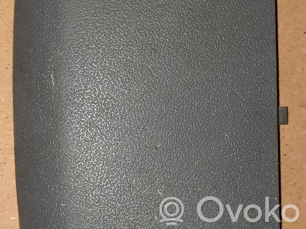 Iveco Daily 35 - 40.10 Rivestimento estremità laterale del cruscotto 