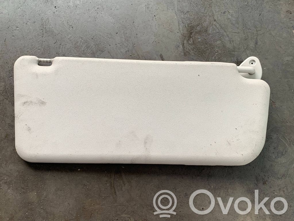 Sun visor