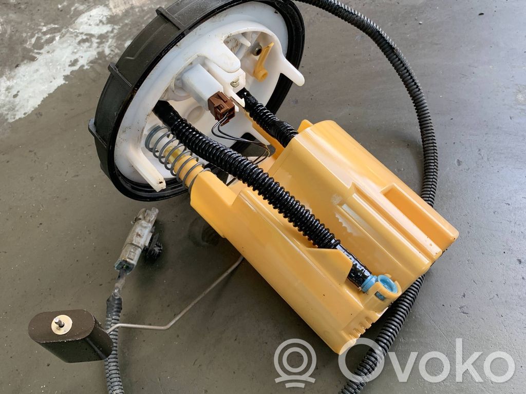 Bomba interna de combustible   965963428003,0973135990106
