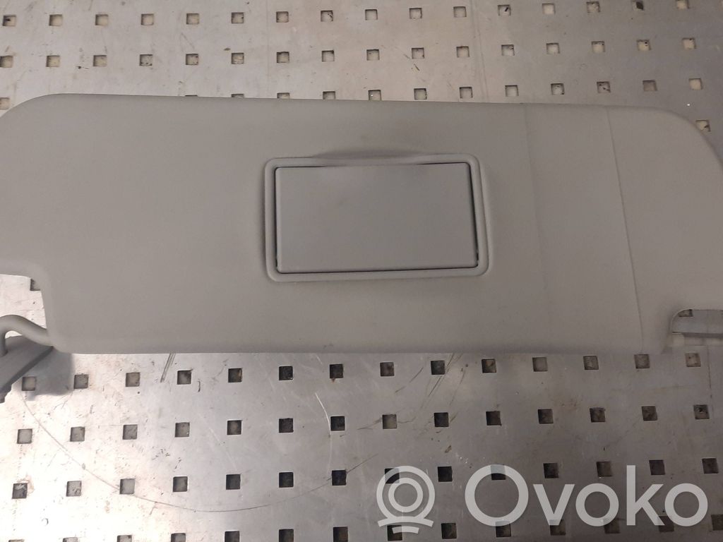 Sun visor