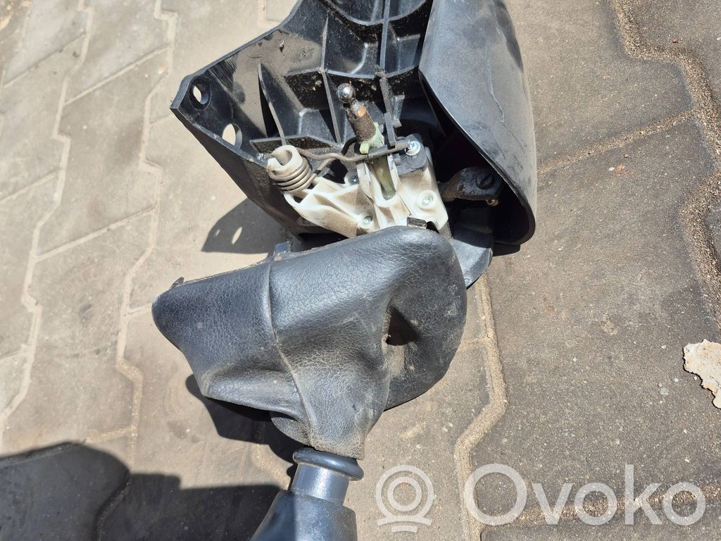 Selector caja de cambios   8200744935