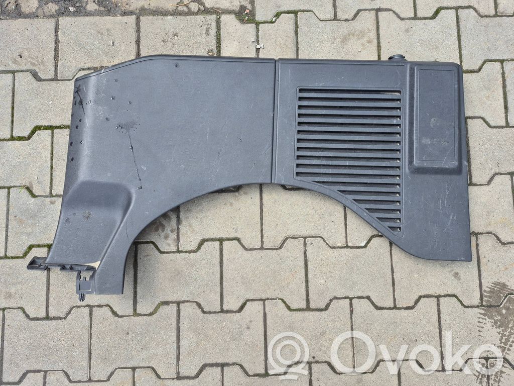 Citroen Berlingo seitliche Verkleidung Kofferraum 