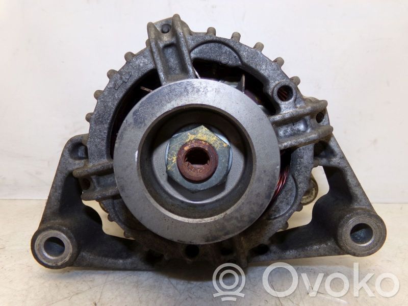 Opel Astra G Alternator 