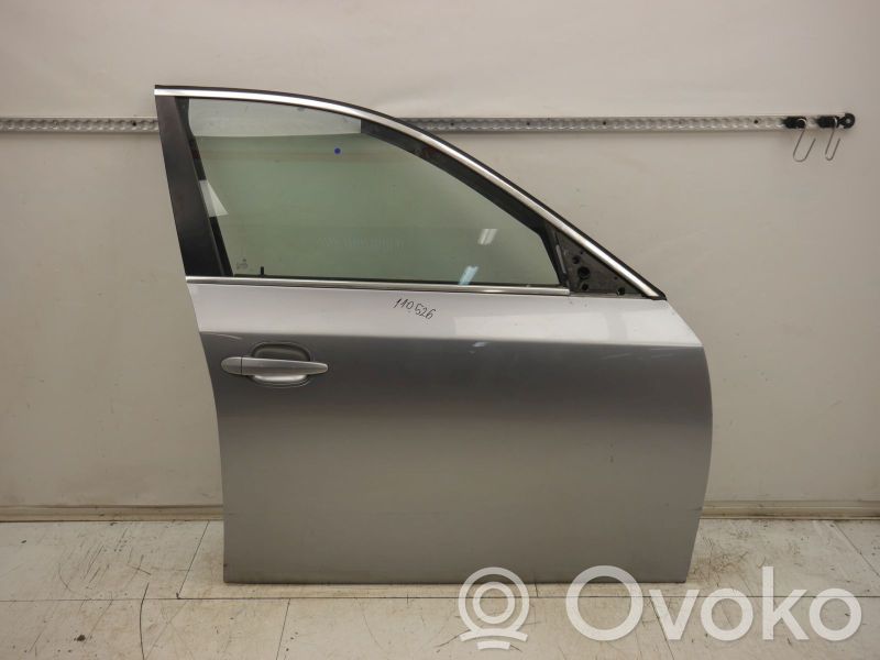 Porte avant