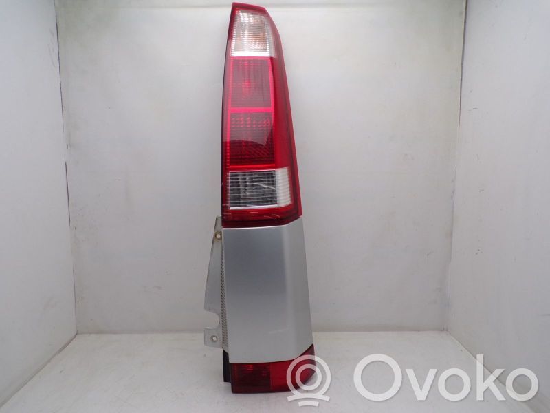 Lampa tylna   93294346,468435664,468435664,93294346