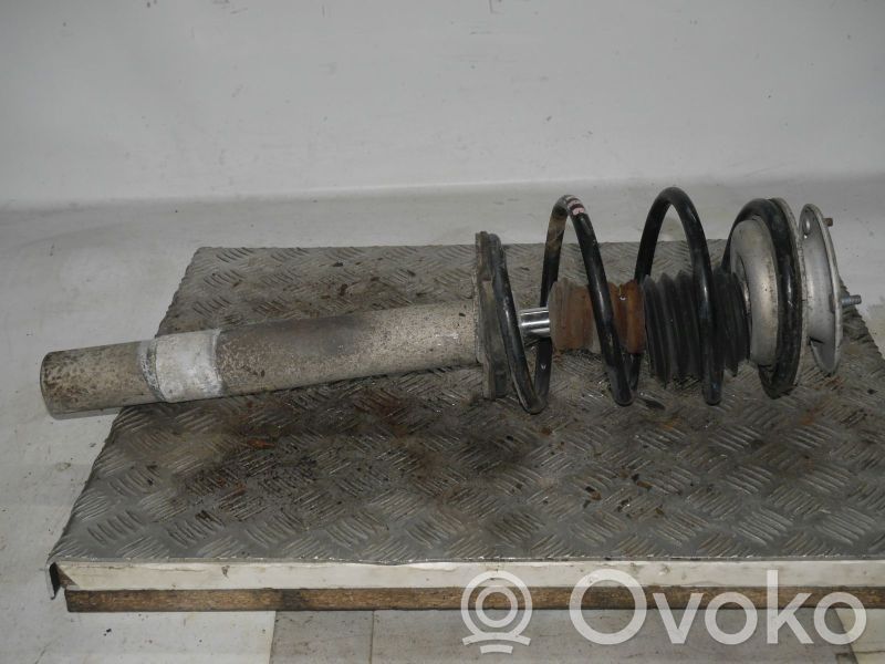 BMW 5 E39 Front shock absorber with coil spring 