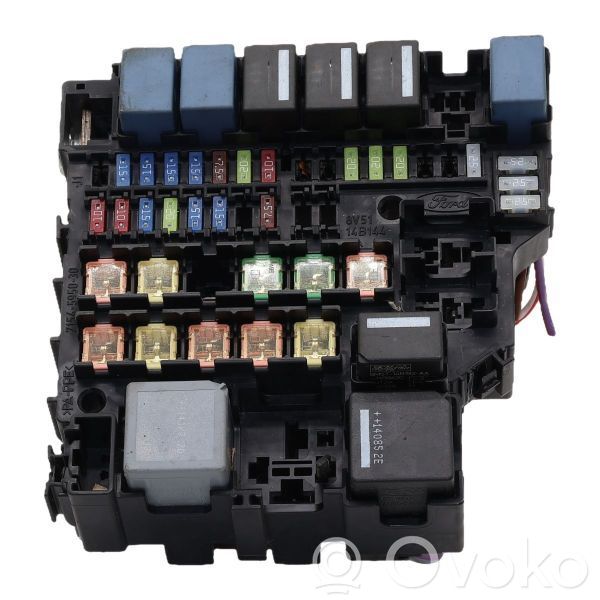 Boîte à fusibles   EV1T14K012GD,EV1T14K012GD