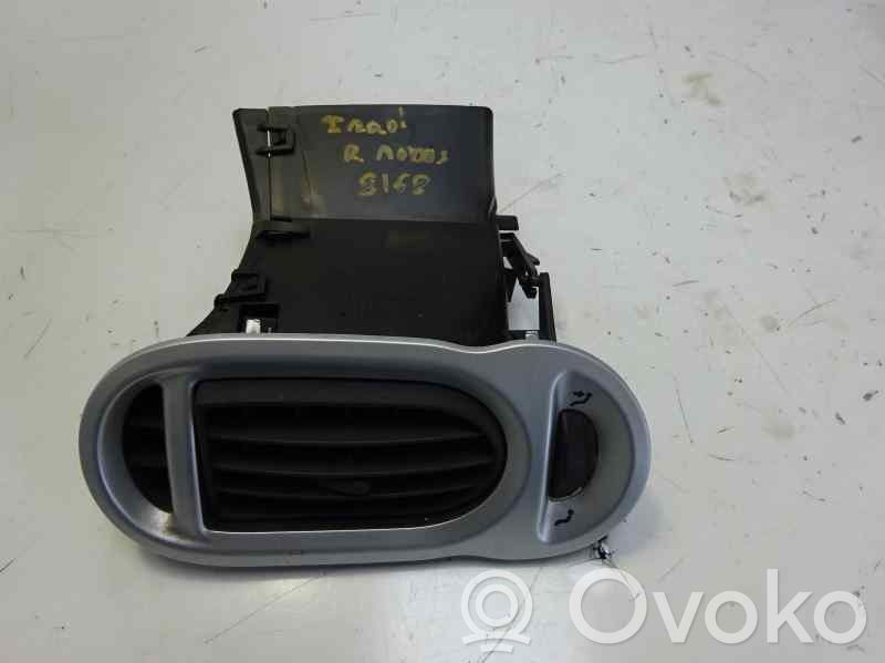Renault Modus Wlot / Kanał powietrza intercoolera 