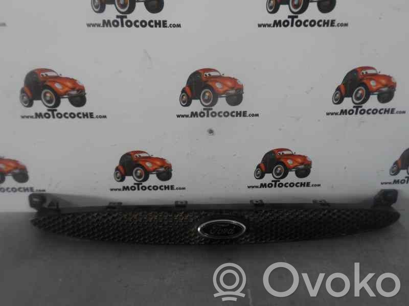 Ford Escort Front grill 