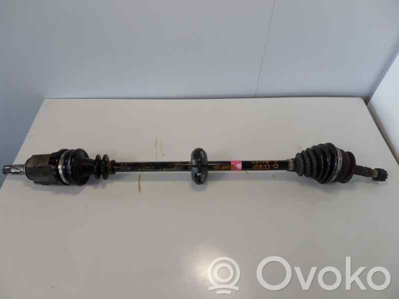Opel Corsa B Eje de transmisión delantero 