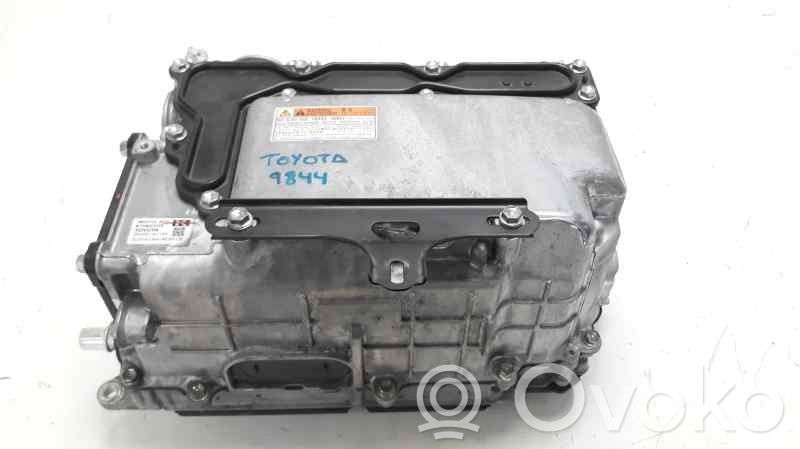 Inversor/convertidor de voltaje   G920147041,G920147041