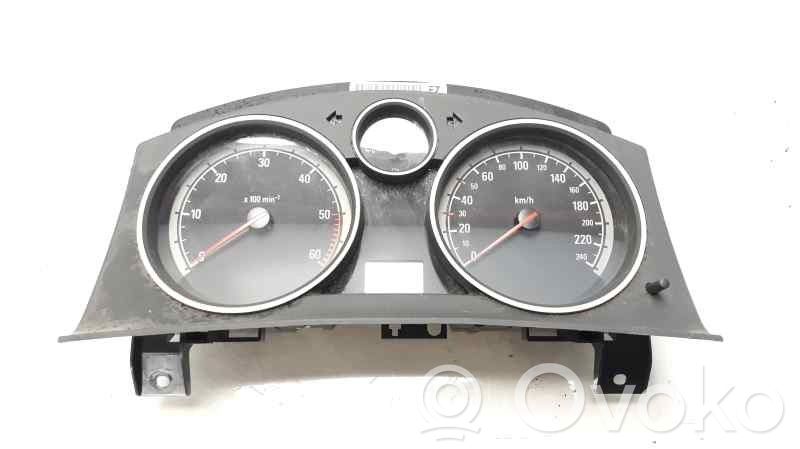 Opel Astra G Nopeusmittari (mittaristo) 
