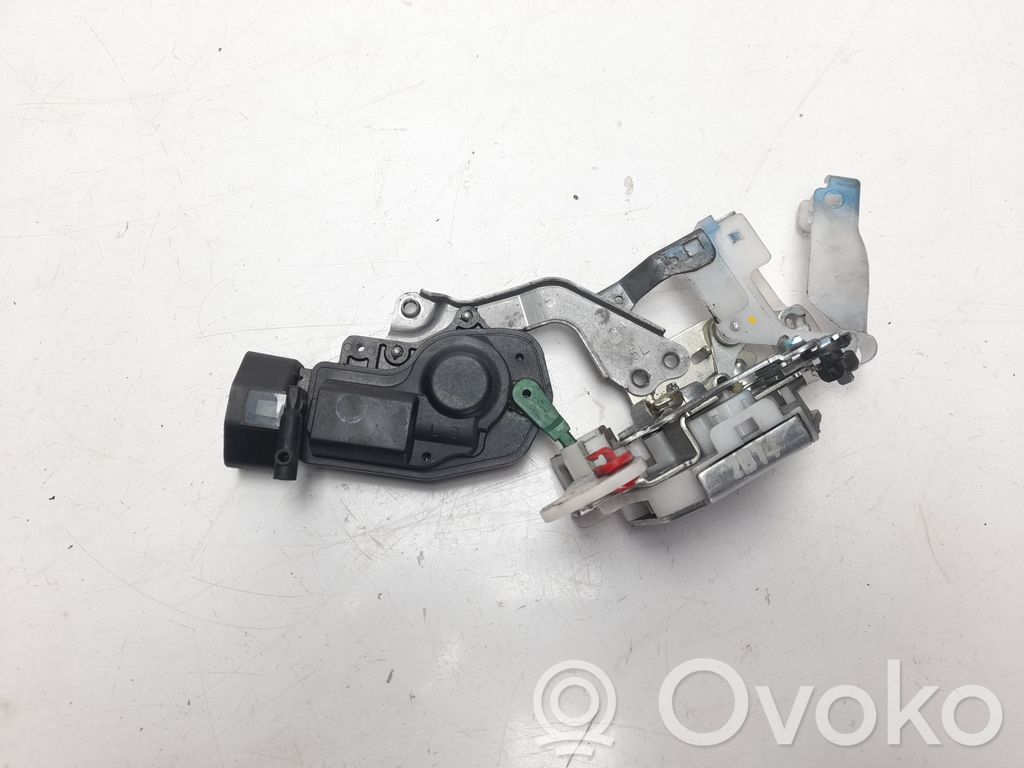 Toyota Aygo AB10 Serratura portiera anteriore 