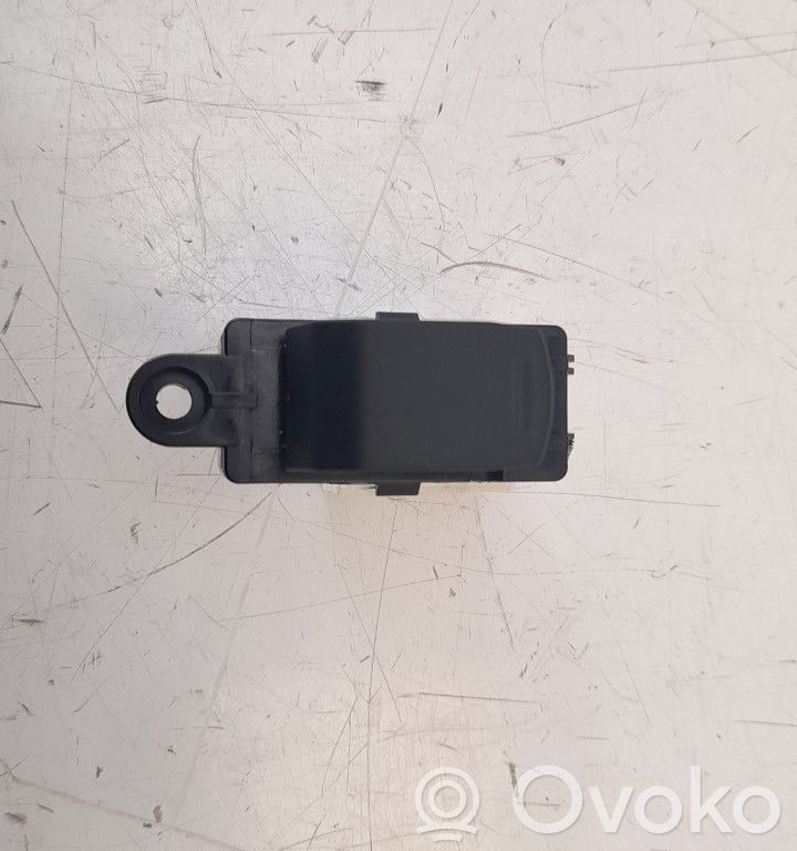 Electric window control switch   REF
