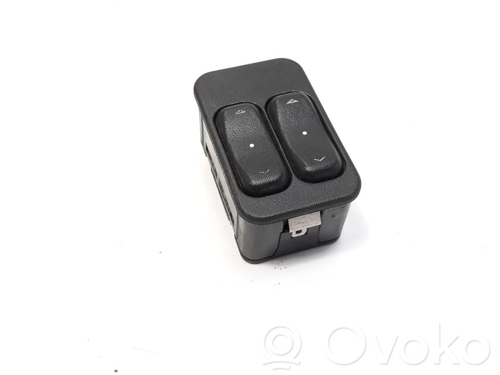 Interruptor del elevalunas eléctrico   13363202,13363202