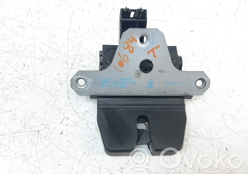 Tailgate lock latch   8M51R442A66DC