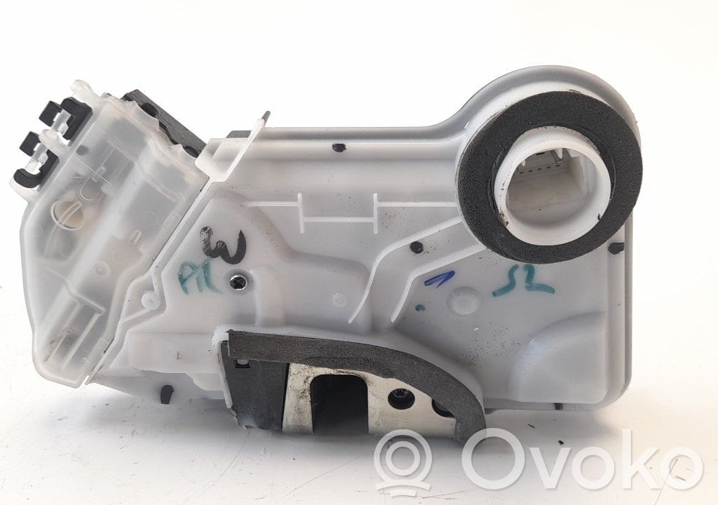 Toyota Aygo AB40 Încuietoare ușă față 