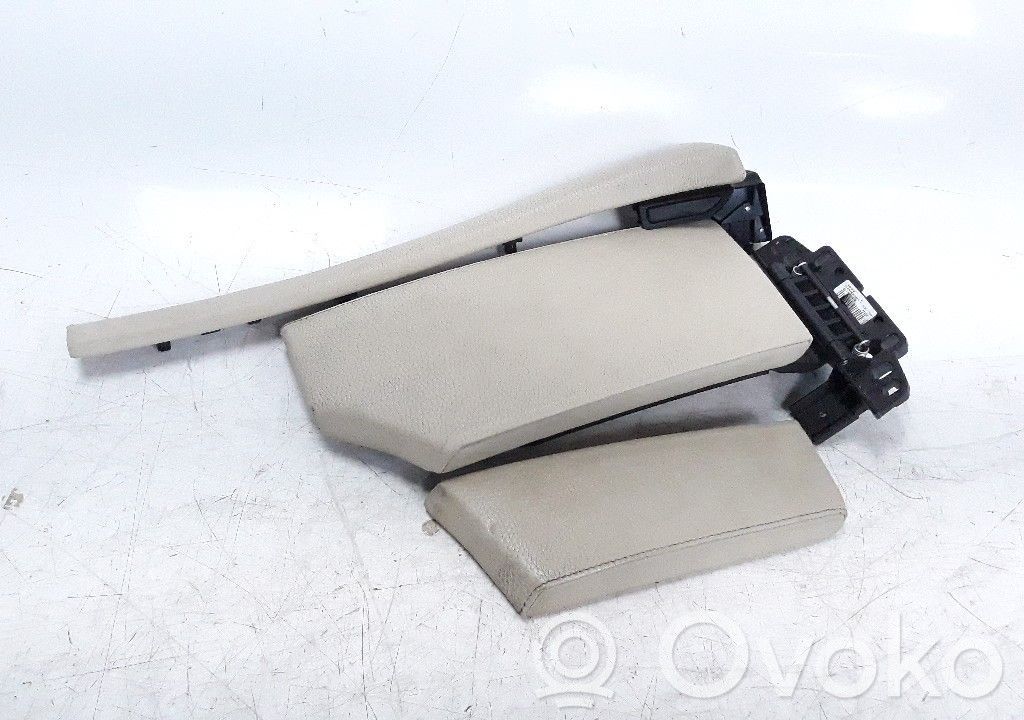 Armrest   51166985217