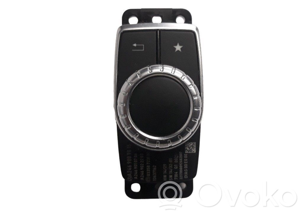 Mercedes-Benz A W177 Boutons / interrupteurs volant