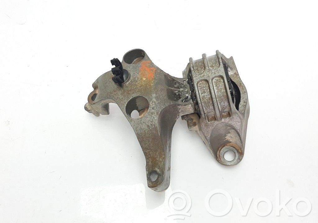 Dacia Duster Supporto di montaggio del motore