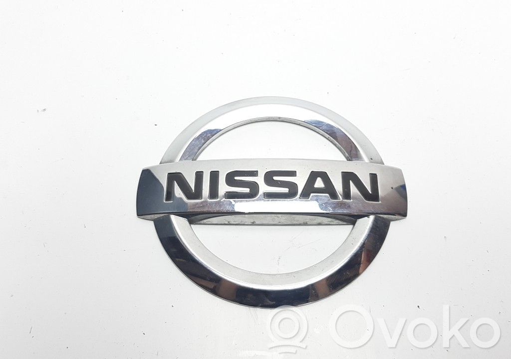 Nissan Navara D23 Osłona tylnej klapy