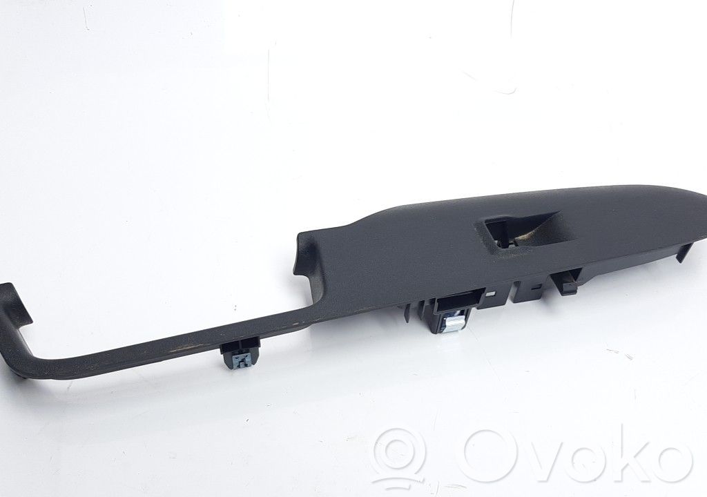 Osłona tylnej klapy   FR3B14528A,FR3B14528A