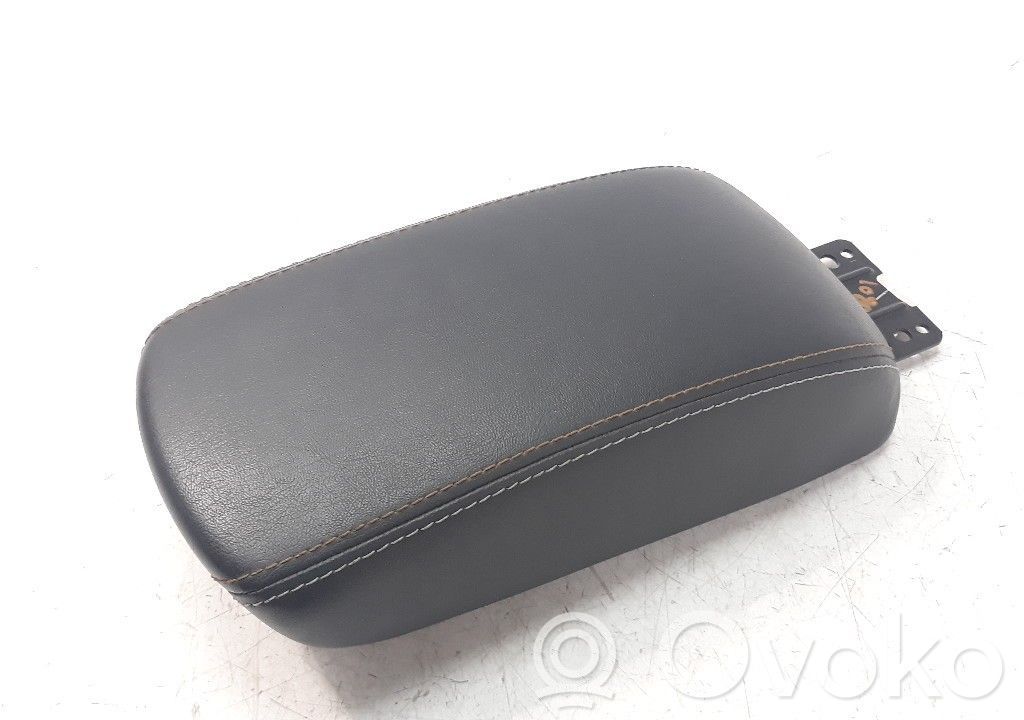 Jeep Compass Armrest 