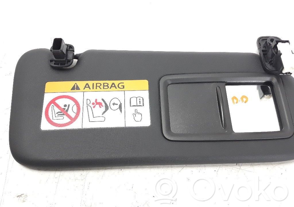 Mazda 3 Sun visor 