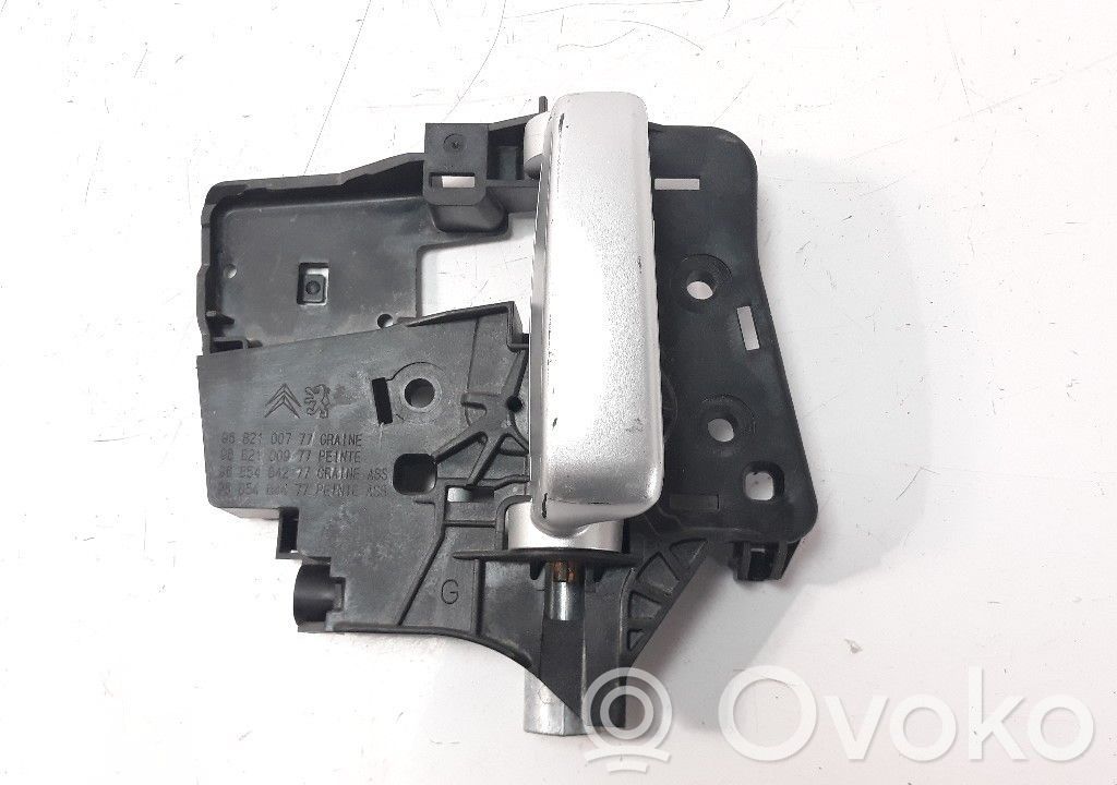 Manecilla interna puerta trasera   9685484277