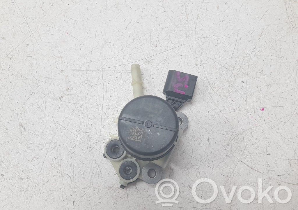 Volkswagen Golf SportWagen Pompă combustibil în rezervor 