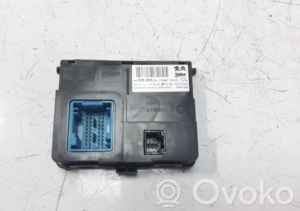 Sonstige Steuergeräte / Module   9836666580