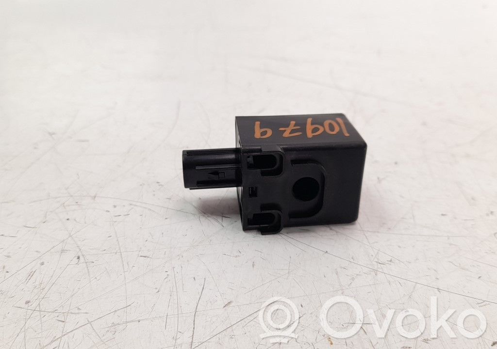 Muut ohjainlaitteet/moduulit   DA6T67UZ5,KA189
