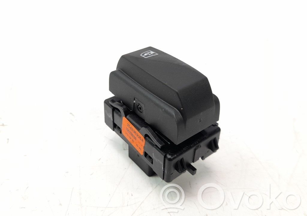 Dacia Sandero II Comutator/buton multifuncțional 