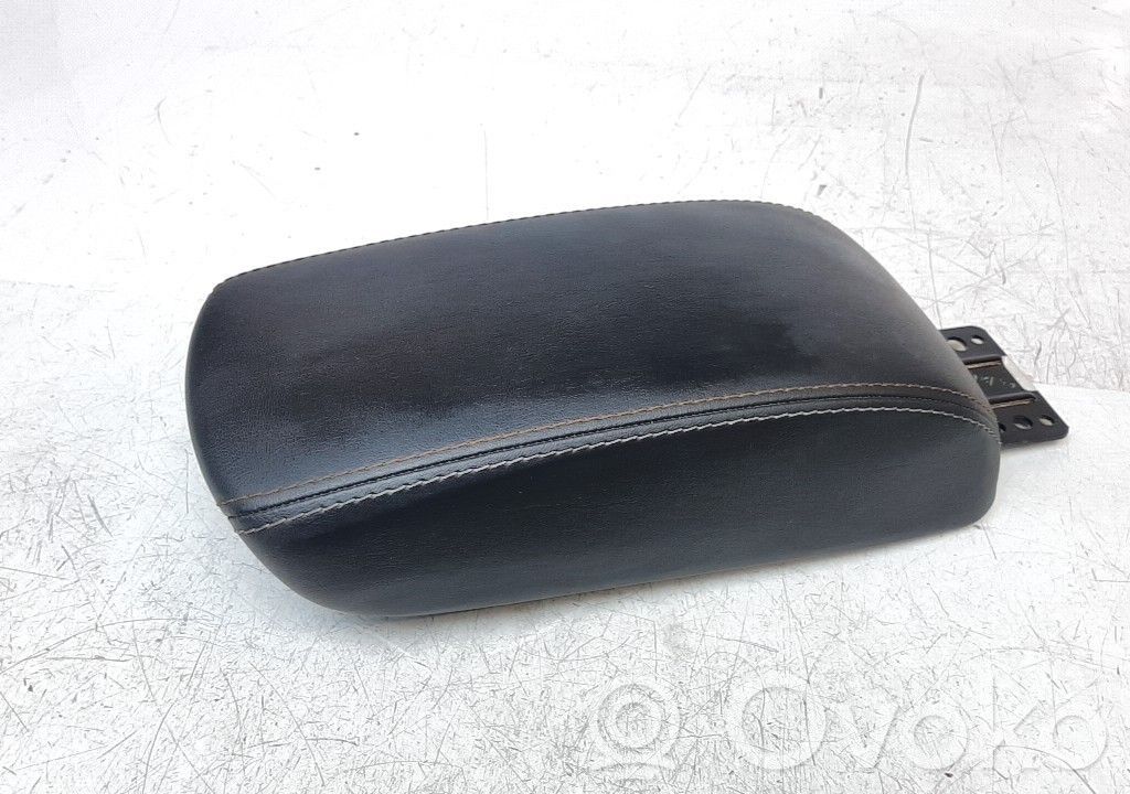 Jeep Compass Armrest 