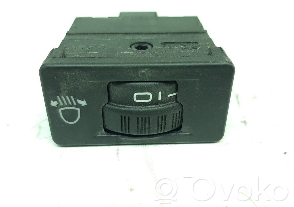 Peugeot 308 Comutator/buton multifuncțional