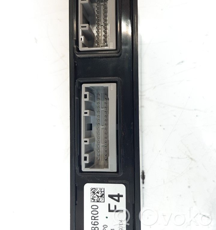 Autres unités de commande / modules   3678086R00