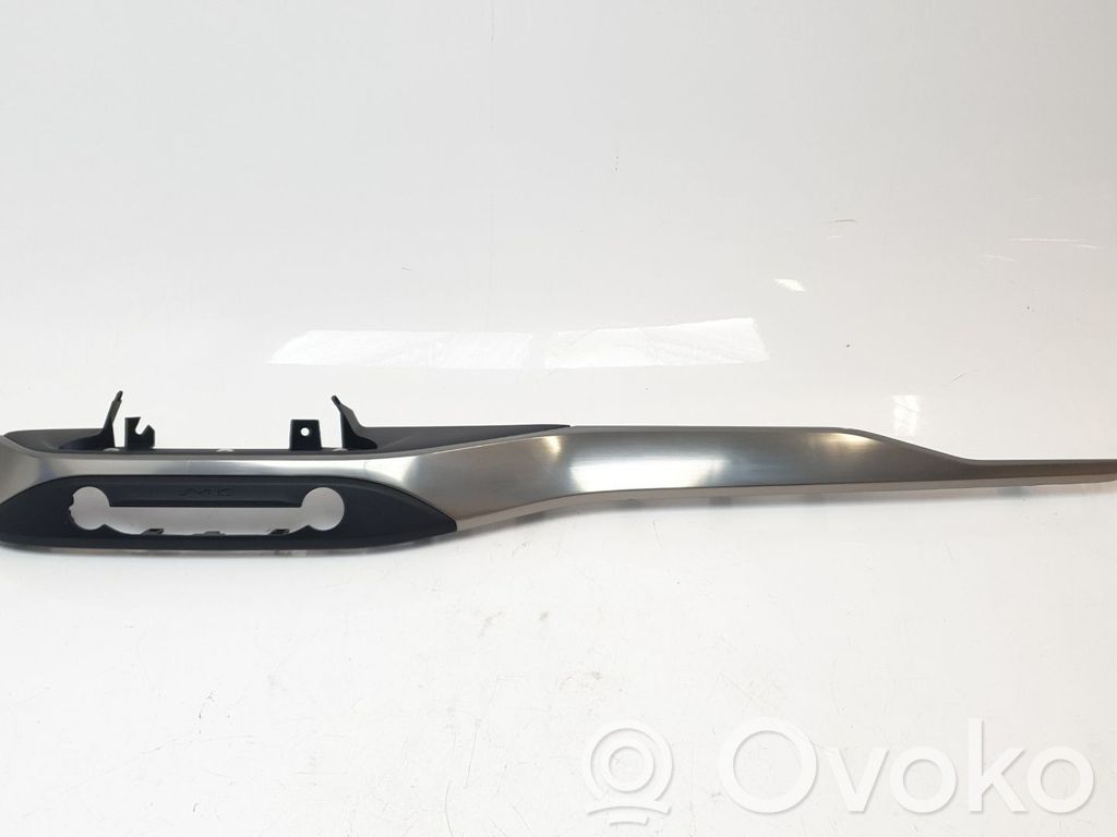 Ford Focus Bottom trim 