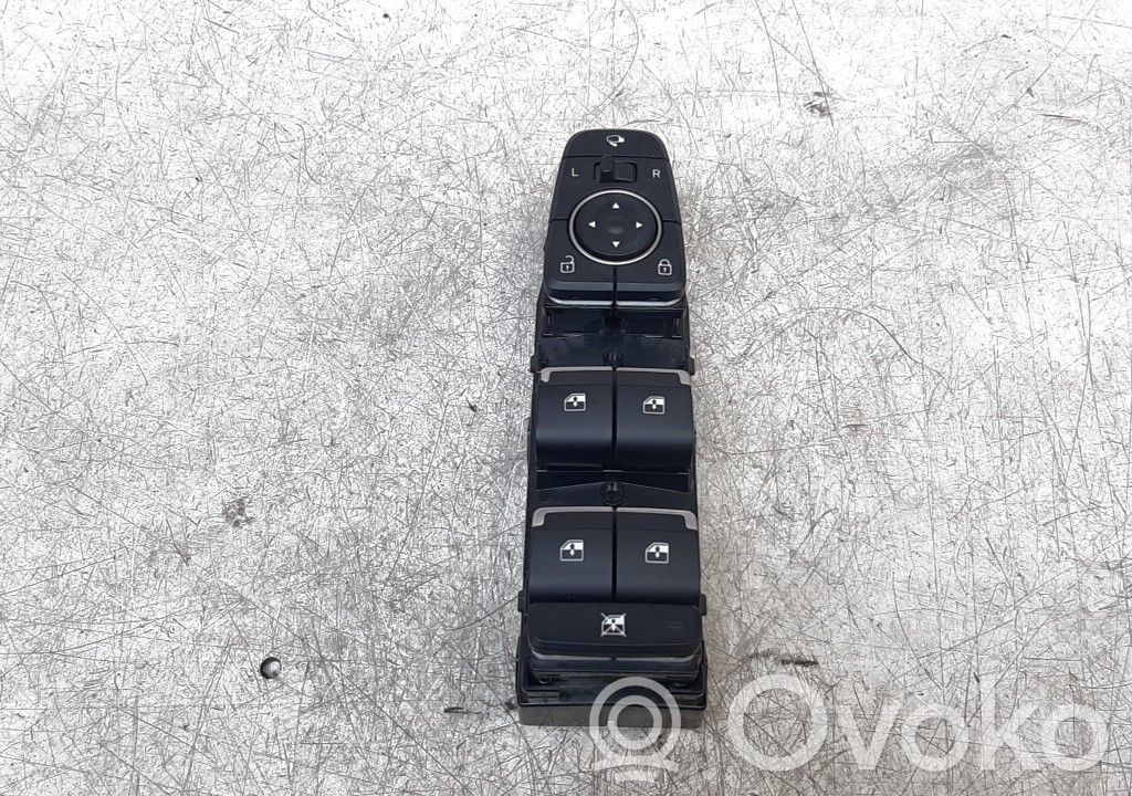 Hyundai Santa Fe Electric window control switch 