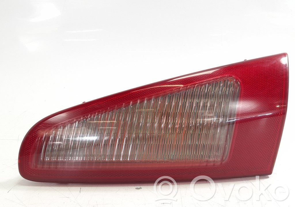 Alfa Romeo 147 Lampy tylnej klapy bagażnika 