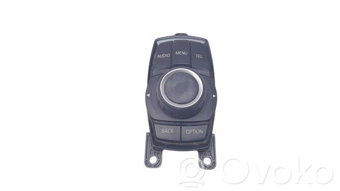 BMW 2 F22 F23 Butoane/comutatoare pe volan 