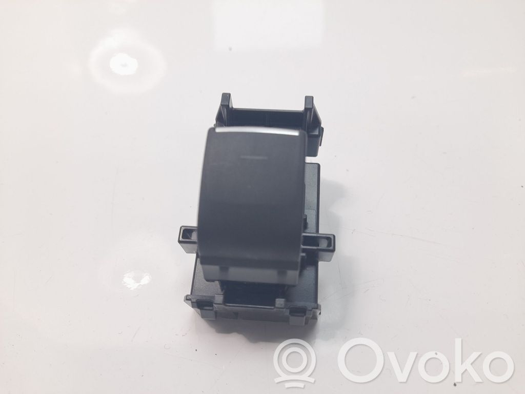 Electric window control switch   8481002250