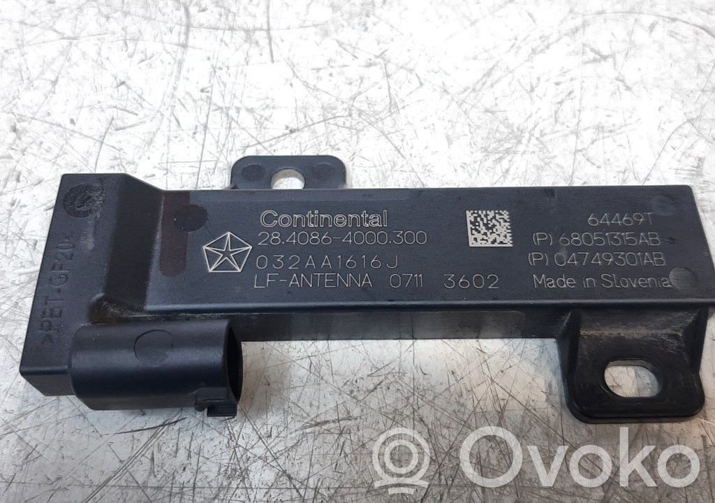 Sonstige Steuergeräte / Module   68051315AB