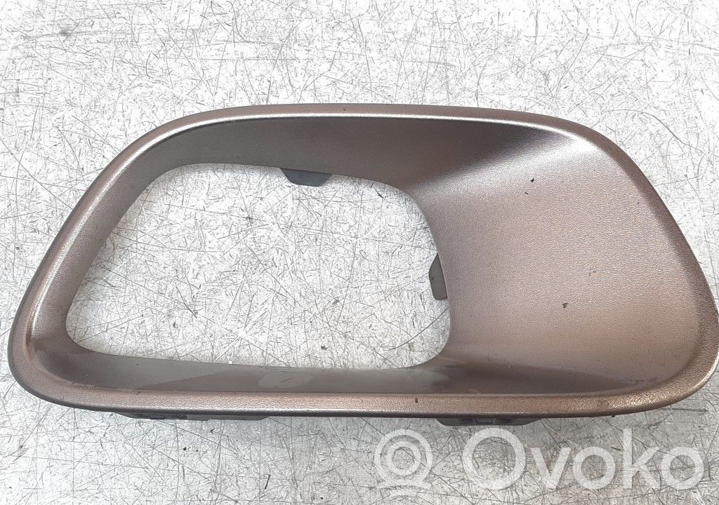 Citroen C4 SpaceTourer Grill / Wlot powietrza błotnika przedniego 