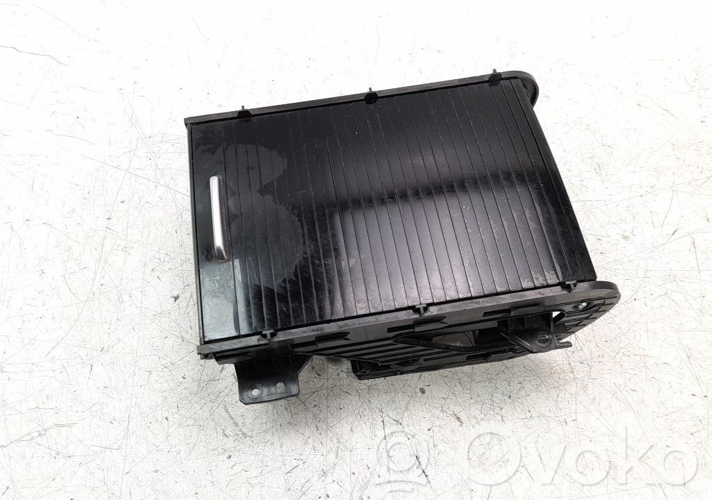 Guantera   BJ32600D00DB