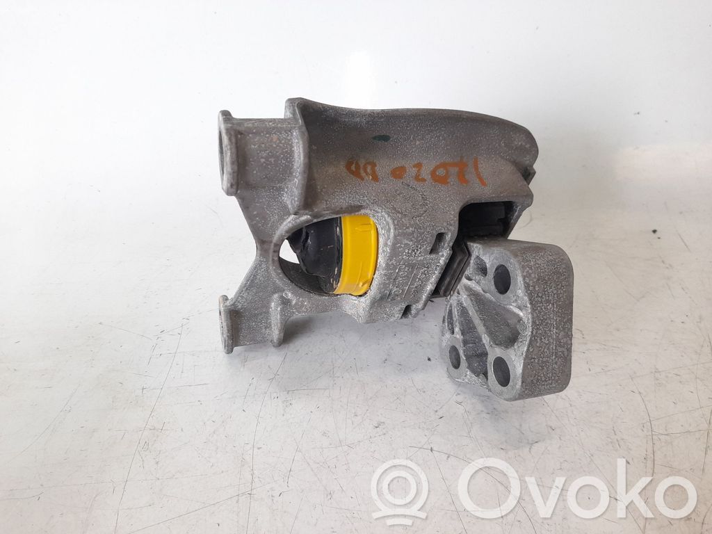 Ford Puma Moottorin kiinnikekorvake 