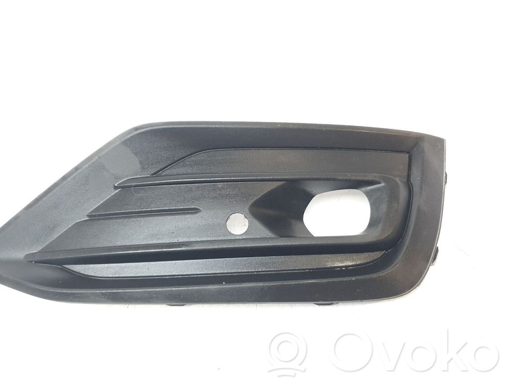 Volvo V60 Grill / Wlot powietrza błotnika przedniego 
